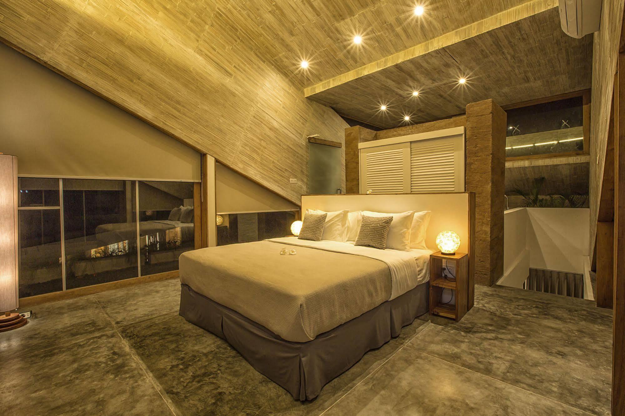 Seven Havens Residence Selong Belanak Extérieur photo